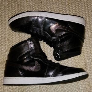 Jordan 1 patent leather